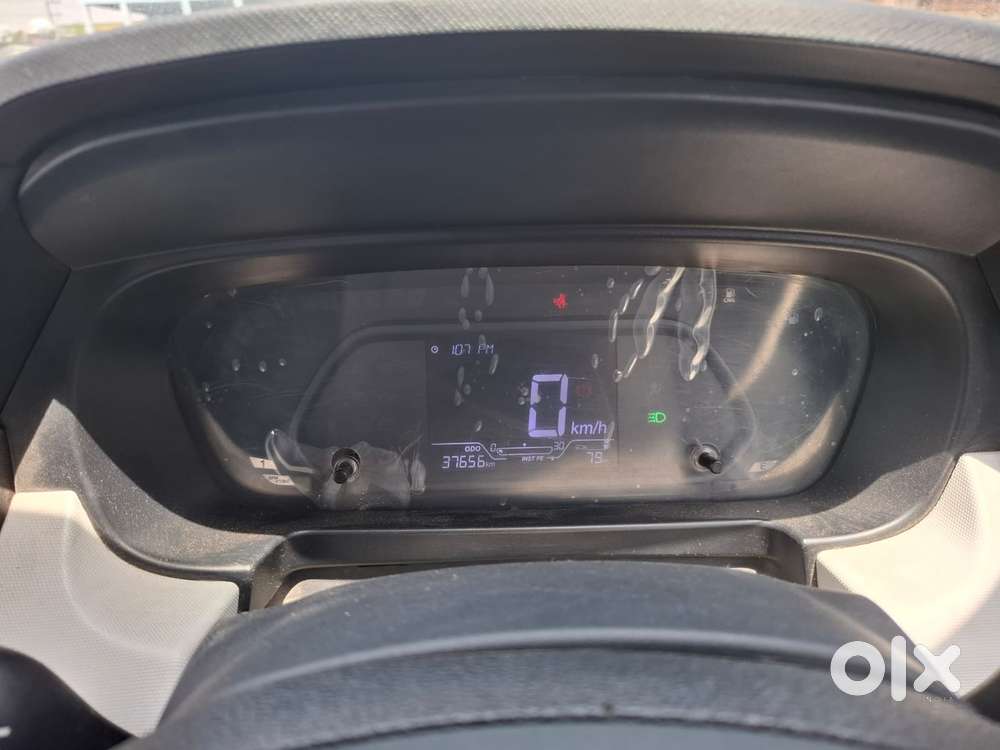 Tata Punch Accomplished Dazzle Sunroof Cng, 2024, Petrol