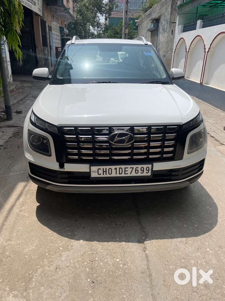 2021 Hyundai Automatic 39000 Km Petrol