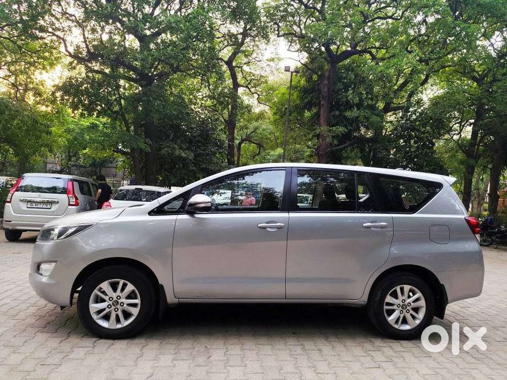 Toyota Innova Crysta 2.4 Gx Mt, 2017, Diesel
