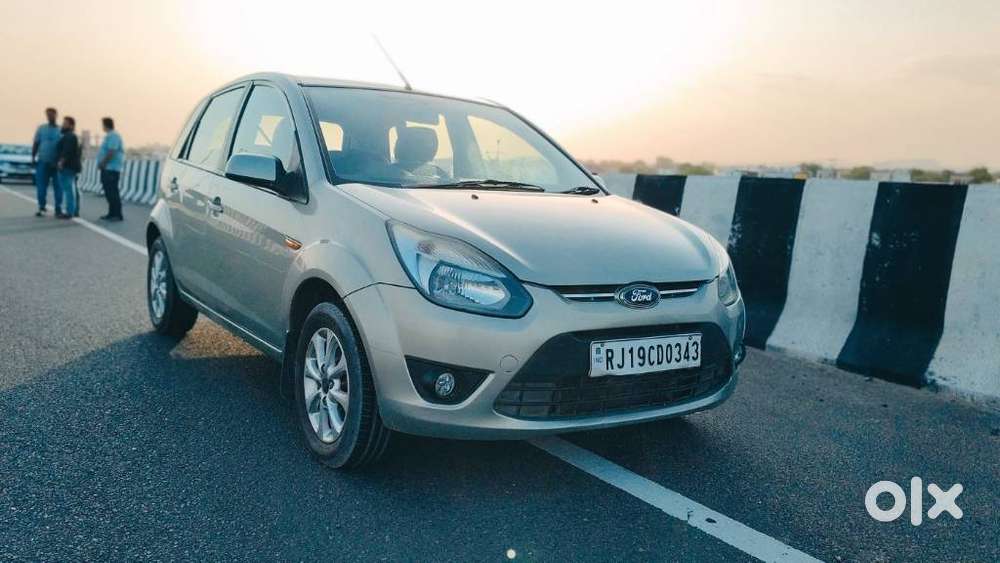 Ford Figo Diesel Titanium, 2012, Diesel