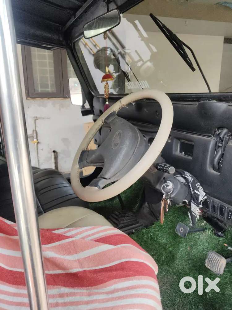 Mahindra Jeep 2003