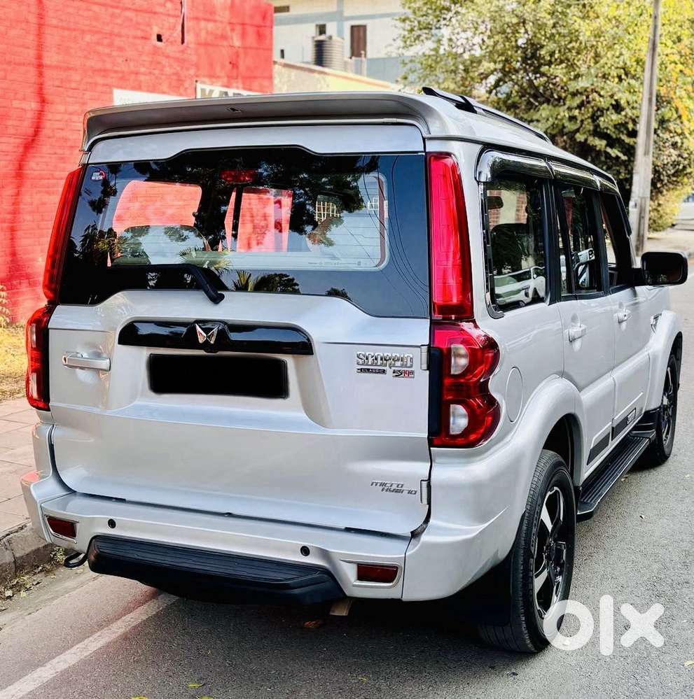 Mahindra Scorpio S11 Mt 7s, 2023, Diesel