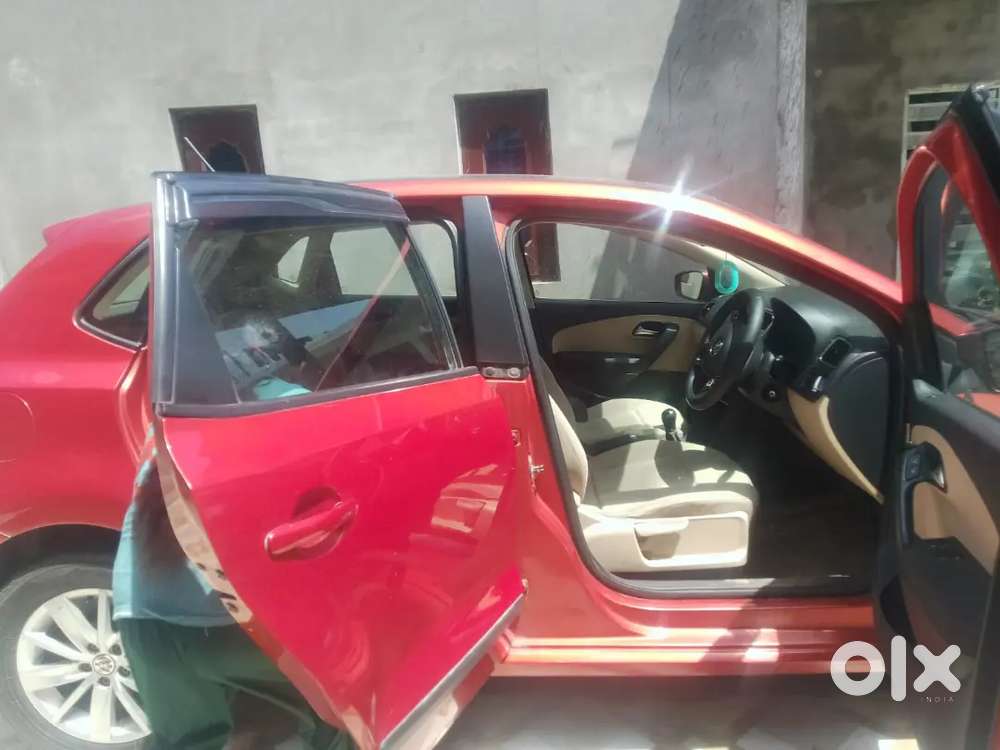 Car Is Fine Automatic,and 2nd Owner No Scratches High Quality Matalic