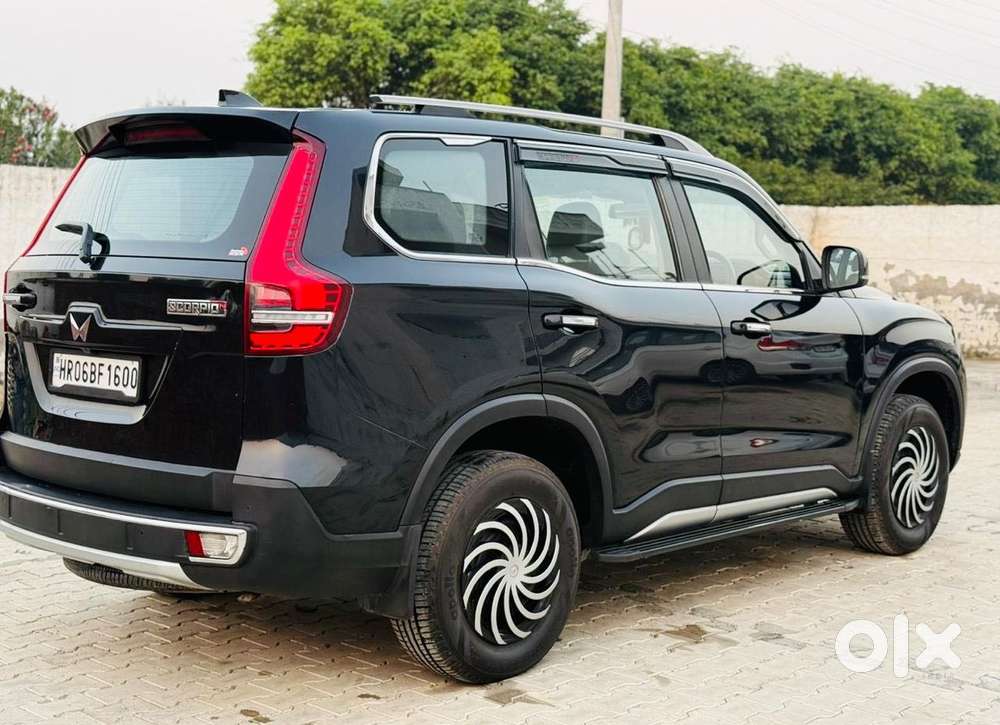 Mahindra Scorpio N Z8 Petrol Mt 7 Str, 2024, Petrol
