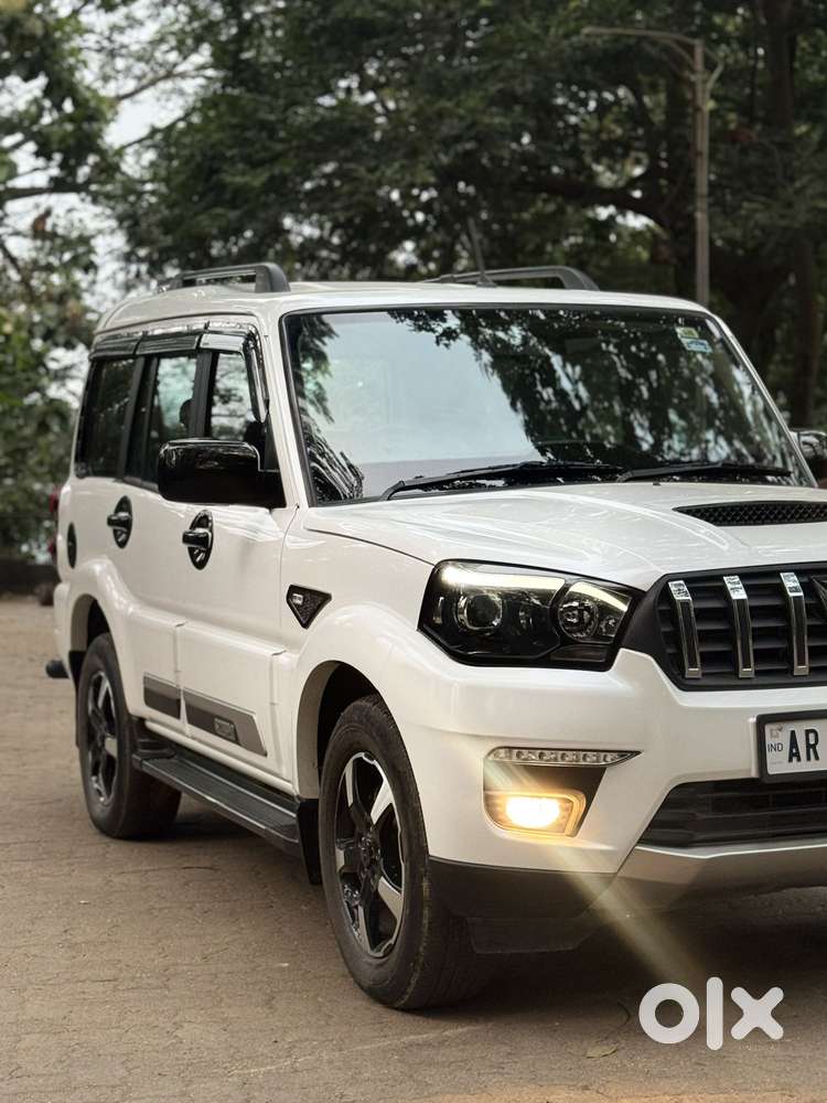 Mahindra Scorpio Classic 2.2 S 11 Mt 7 Str, 2024, Diesel
