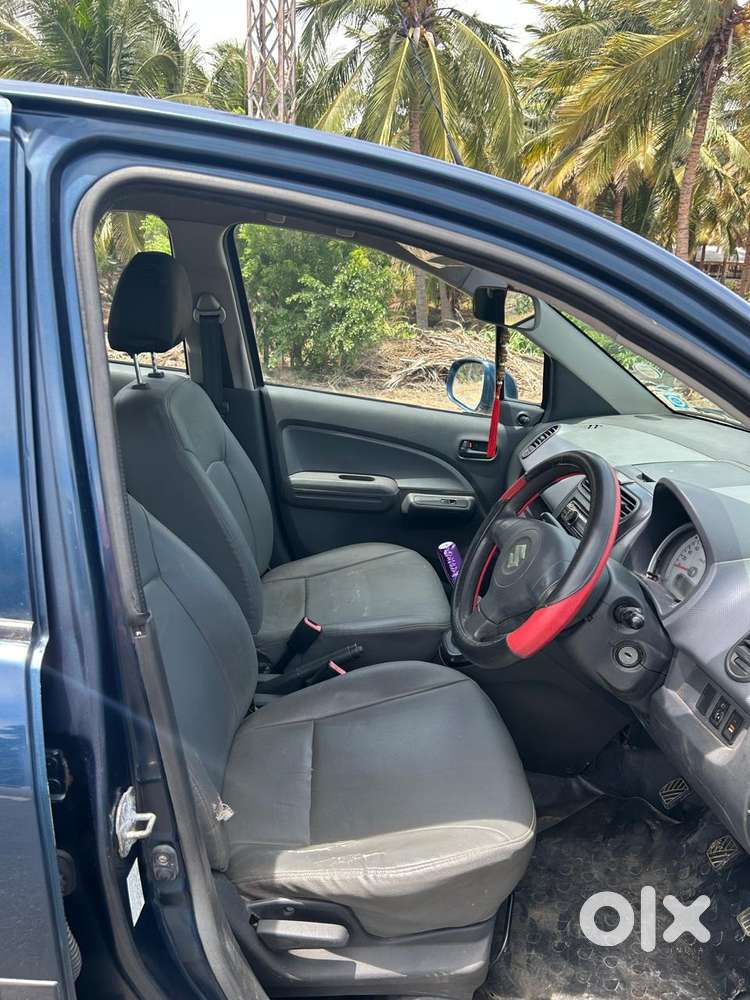 Maruti Suzuki Ritz Vxi, 2012, Petrol
