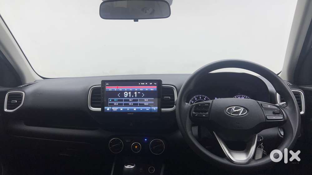 Hyundai Venue S Turbo Dct, 2020, Petrol
