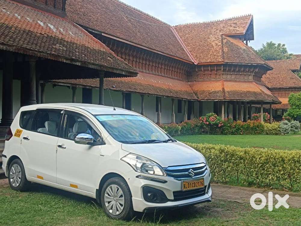 Maruti Suzuki Ertiga 2017 Hybrid Model Diesel 183000 Km