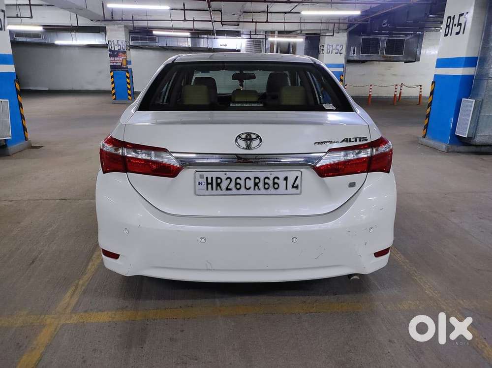 Toyota Corolla Altis 1.8 J Plus, 2015, Petrol