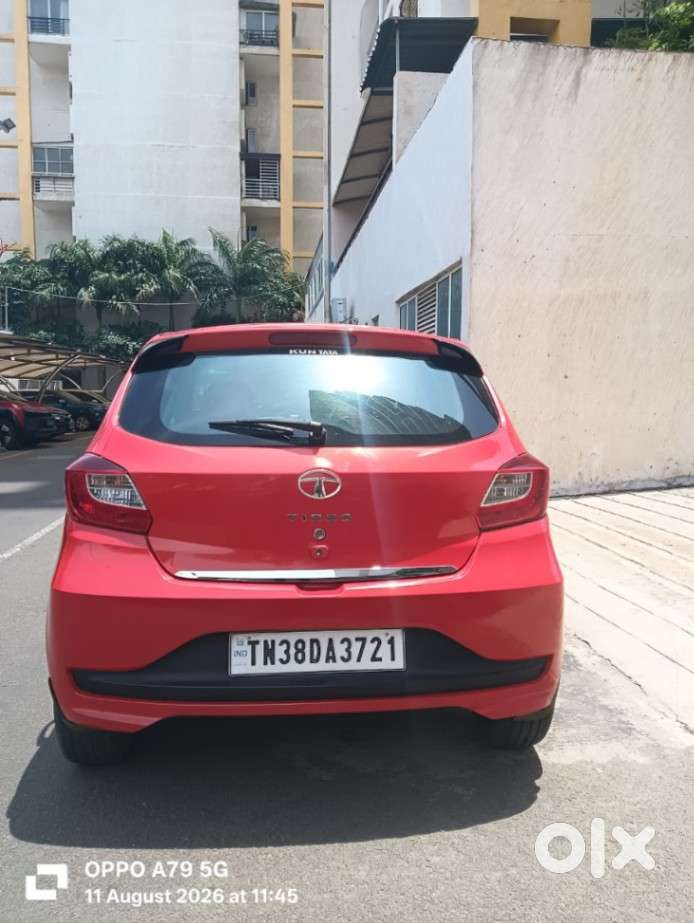 Tata Tiago, 2022, Petrol