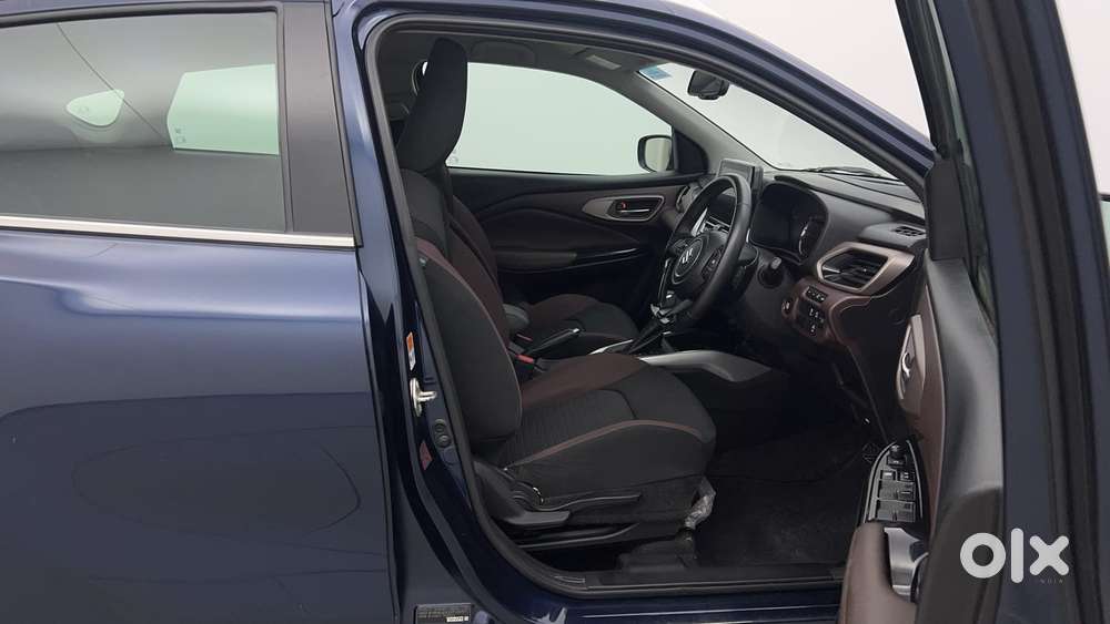 Maruti Suzuki Fronx Alpha 1.0l Turbo 6 At, 2023, Petrol