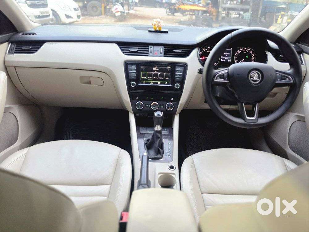 Skoda Octavia 1.8 Elegance Tsi At, 2016, Petrol