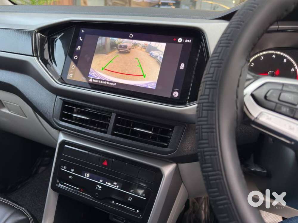 Volkswagen Taigun 1.0 Tsi Highline At, 2022, Petrol