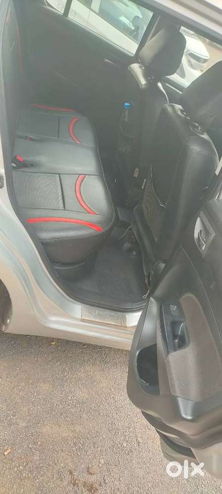 Maruti Suzuki Swift 1.3 Zxi, 2012, Petrol