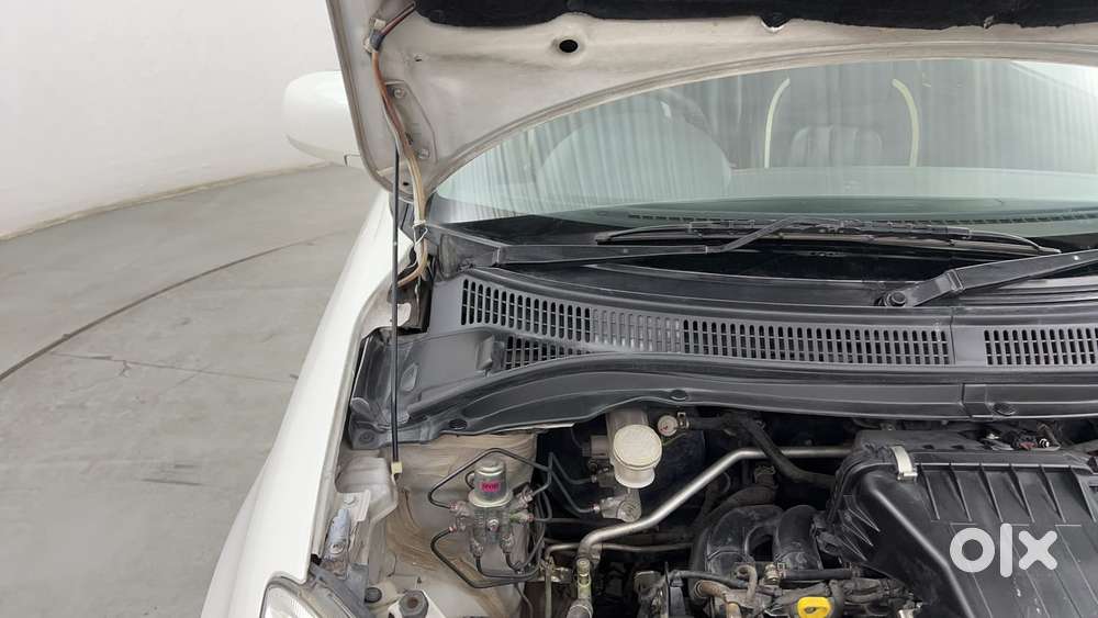 Maruti Suzuki Swift Dzire 1.2 Vxi Bsiv, 2011, Petrol