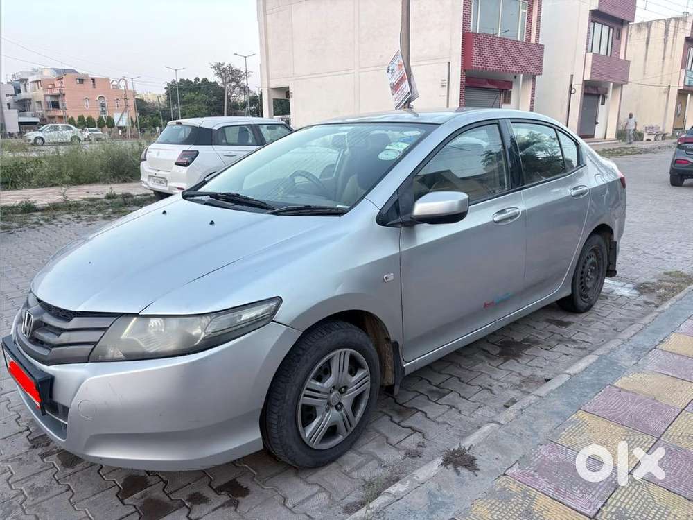 Honda City 2011 Cng & Hybrids Well Maintained