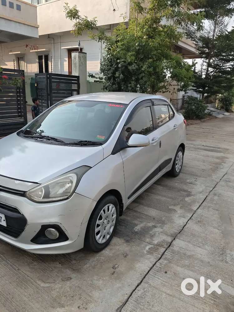 Hyundai Xcent 2015 Diesel 140000 Km Driven