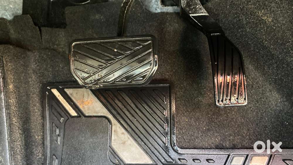 Maruti Suzuki Grand Vitara 1.5 Delta Smart Hybrid At, 2023, Petrol