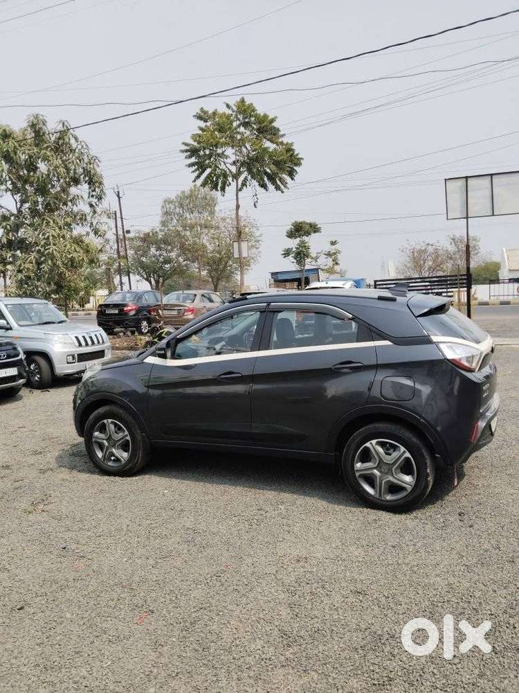 Tata Nexon 1.5 Revotorq Xt, 2018, Diesel