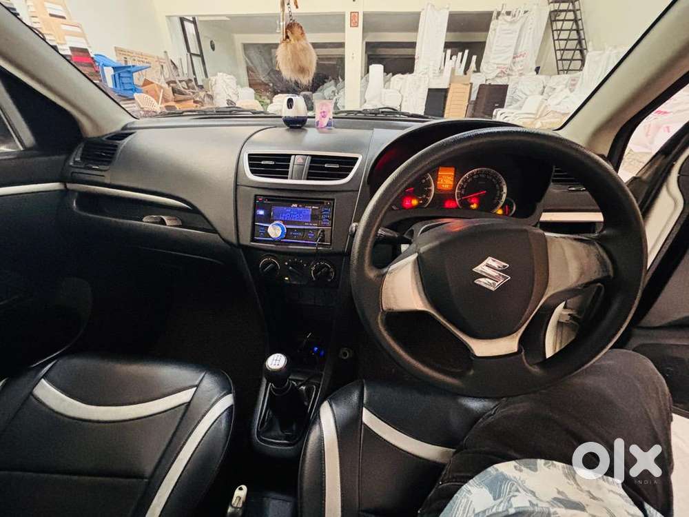 Maruti Suzuki Swift 2013 Pure Petrol Well Maintained Not A Dealer Car