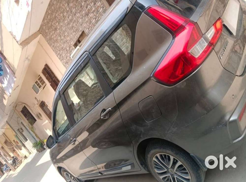 Maruti Suzuki Ertiga 2022-2023 Vxi Cng, 2022, Cng & Hybrids