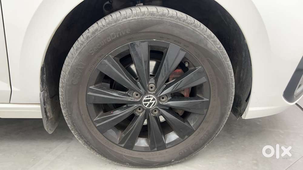 Volkswagen Virtus Highline Plus 1.0 Tsi At, 2022, Petrol