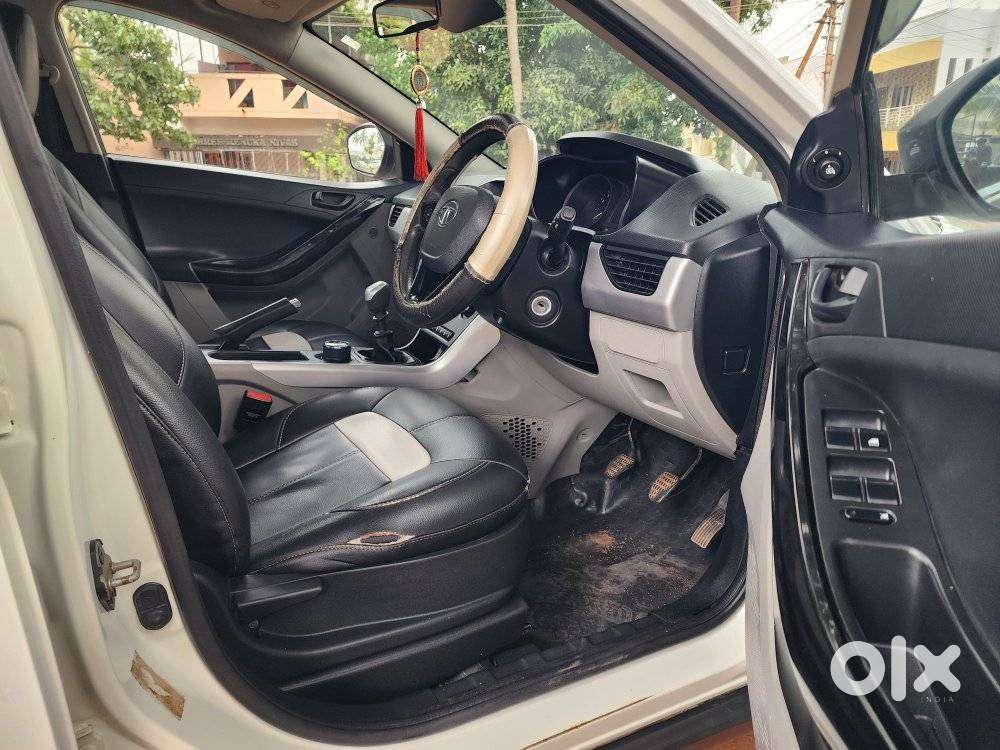 Tata Nexon 1.5 Revotorq Xm (s), 2019, Diesel