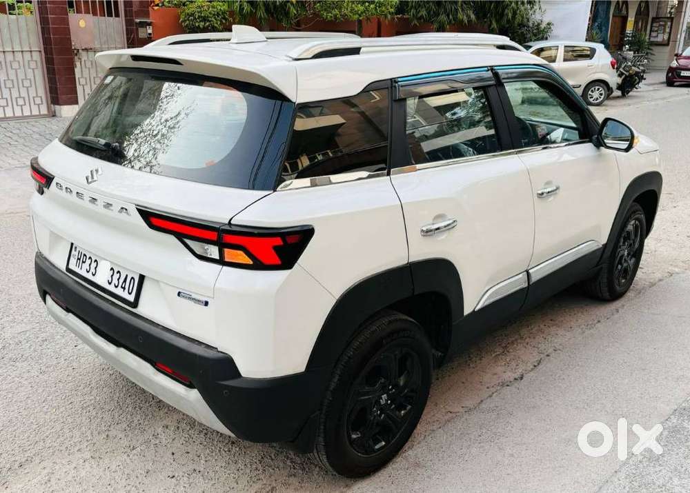 Maruti Suzuki Brezza 1.5 Zxi Smart Hybrid, 2025, Petrol