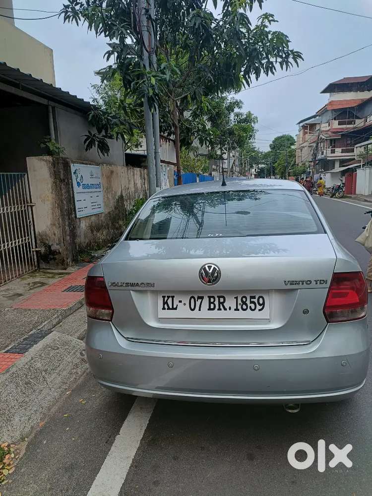 Volkswagen Vento1.6 2011 Diesel Good Condition