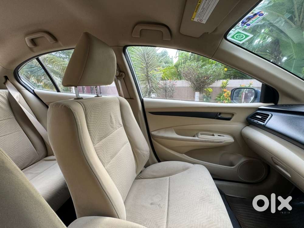 Honda City 1.5 Smt (2013) – 77,077 Km  Pristine Condition