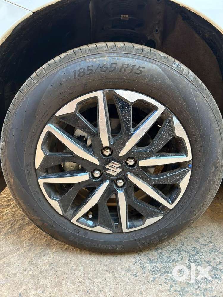 Maruti Suzuki Dzire 2025 Petrol 5100 Km Driven