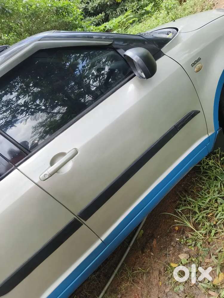 Maruti Suzuki Swift 2010