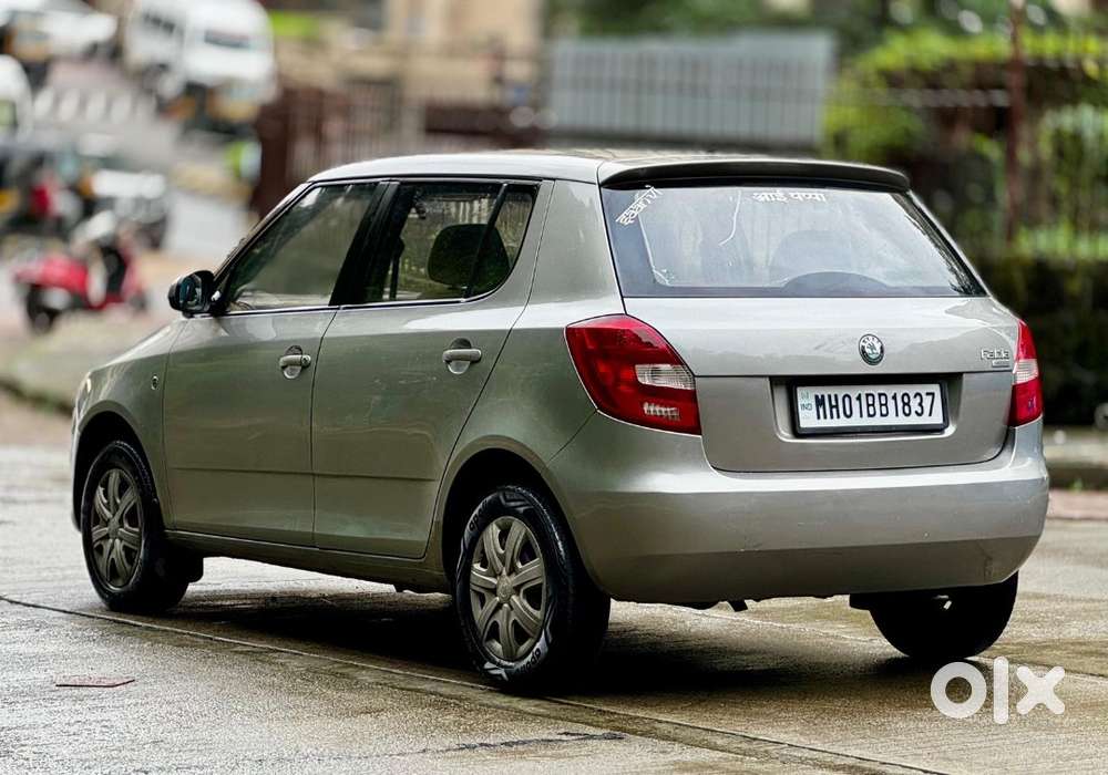 Skoda Fabia 2011 Petrol 90000 Km Driven