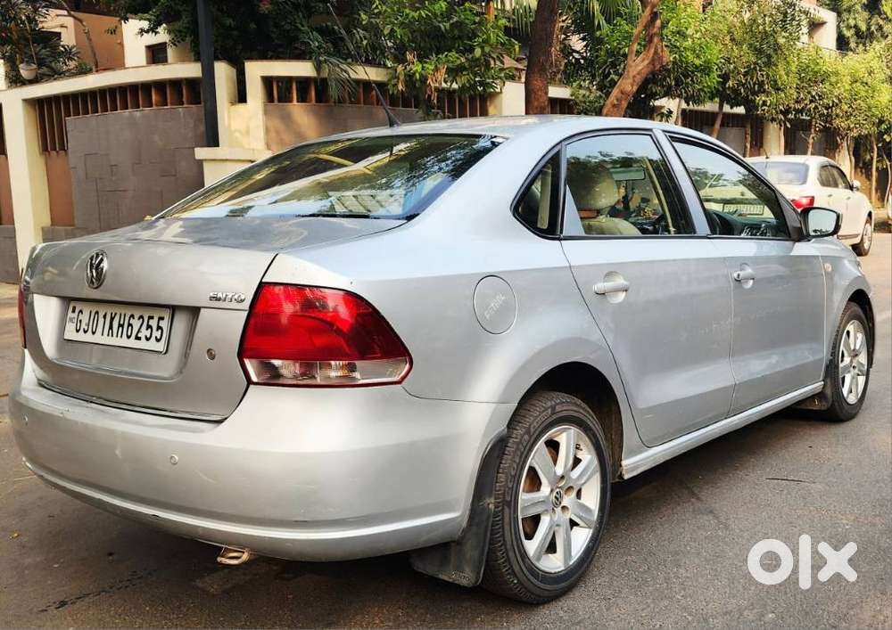 Volkswagen Vento 2010-2013 Petrol Highline At, 2011, Petrol