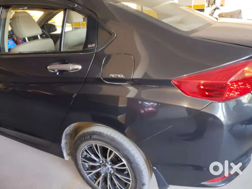 Honda City Automatic With 360 Camera
