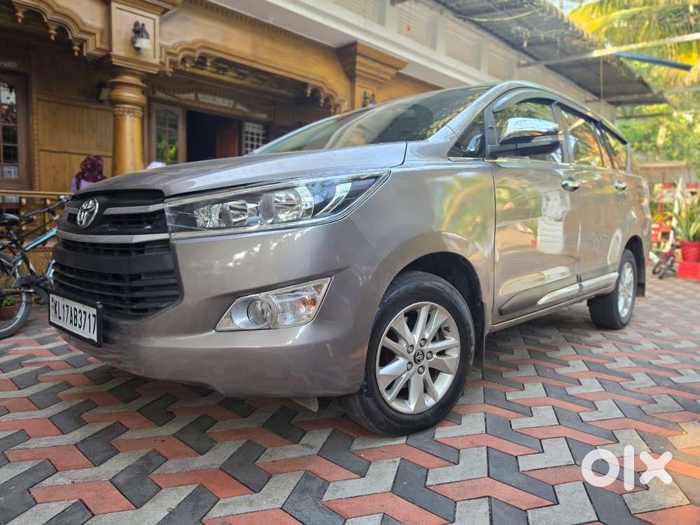 Toyota Innova Crysta 2.7 Gx At, 2019, Diesel