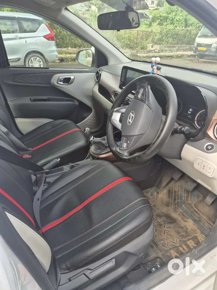 Hyundai Aura 2025 Petrol/cng 56500 Km Driven