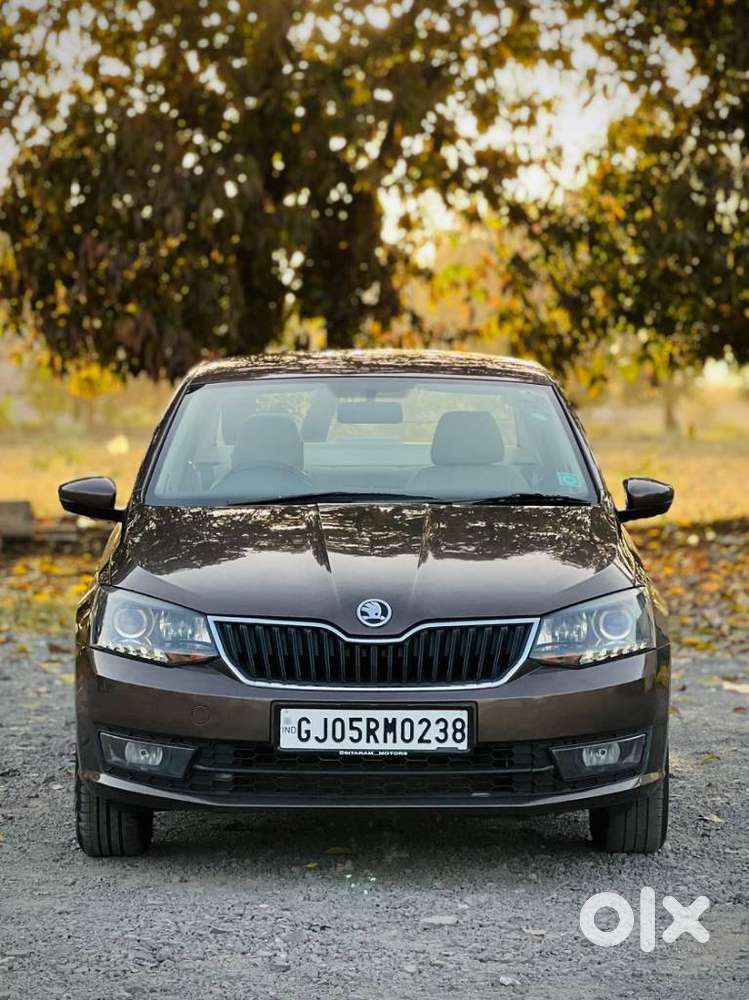 Skoda Rapid 1.0 Ambition Tsi At, 2021, Petrol