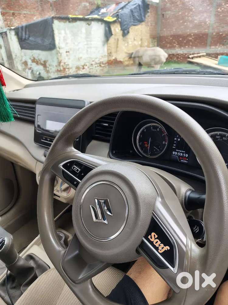 Maruti Suzuki Ertiga Vxi 2026