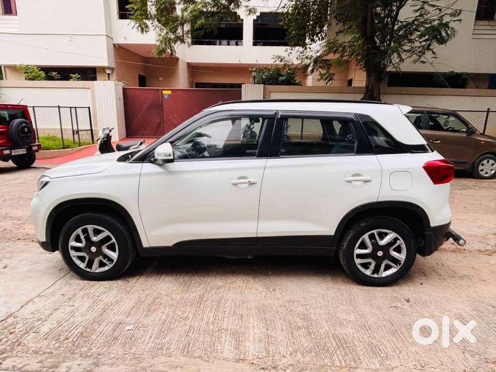 Maruti Suzuki Brezza 1.5 Vxi Smart Hybrid, 2021, Petrol