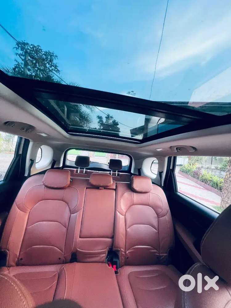 Urgent Sale Mg Hector Plus 7 Seater