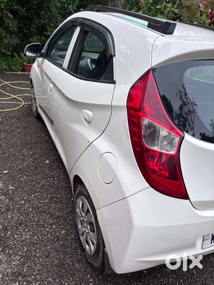 Hyundai Eon Petrol Well Maintained