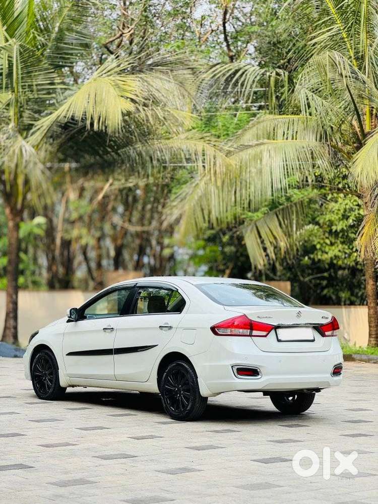 Maruti Suzuki Ciaz Alpha 1.5 At, 2022, Petrol