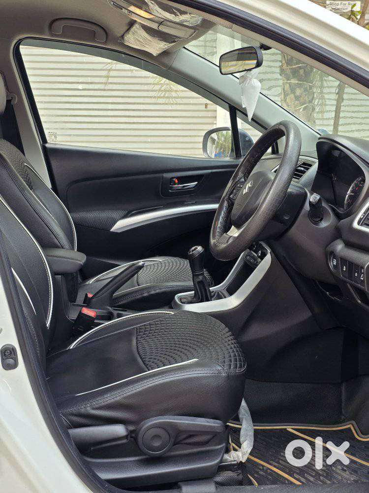 Maruti Suzuki S-cross, 2022, Petrol