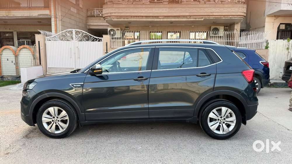 Skoda Kushaq 1.0 Tsi Ambition At, 2022, Petrol