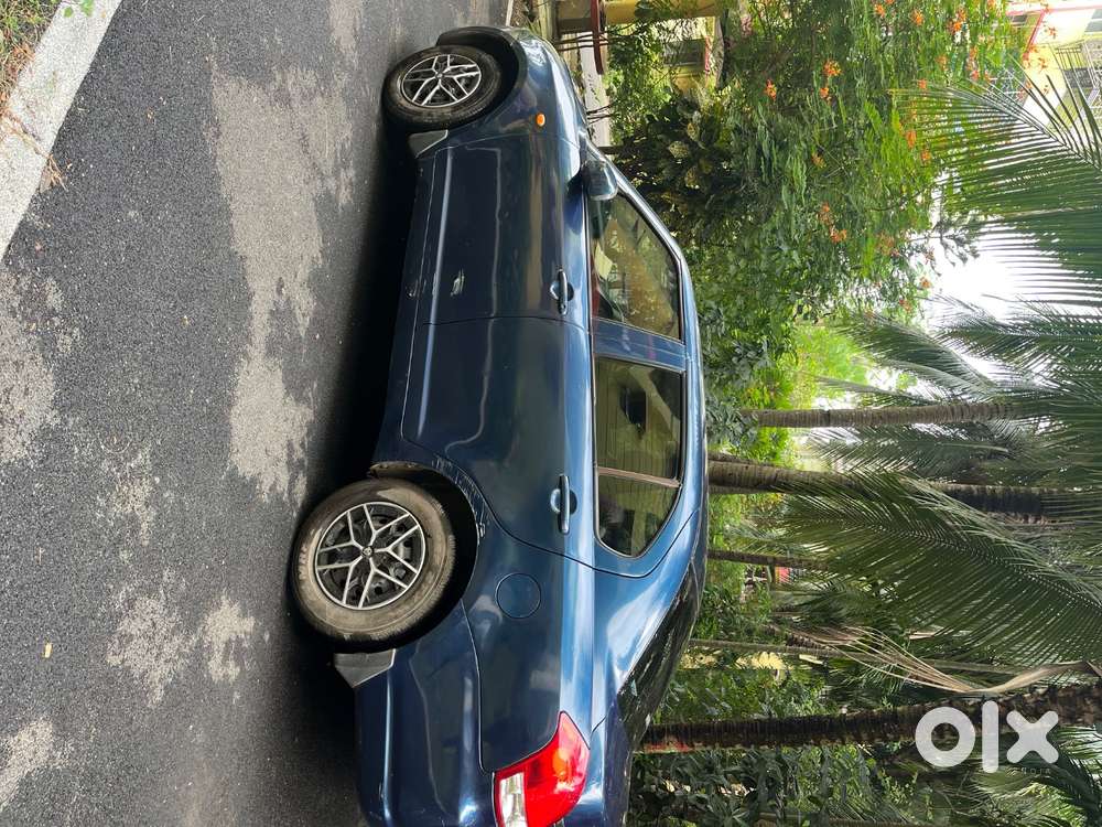 Maruti Swift Dzire 2009