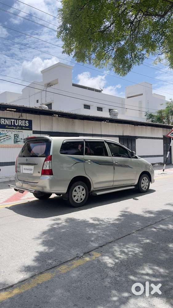 Toyota Innova 2.5 Z Diesel 7 Seater, 2009, Diesel