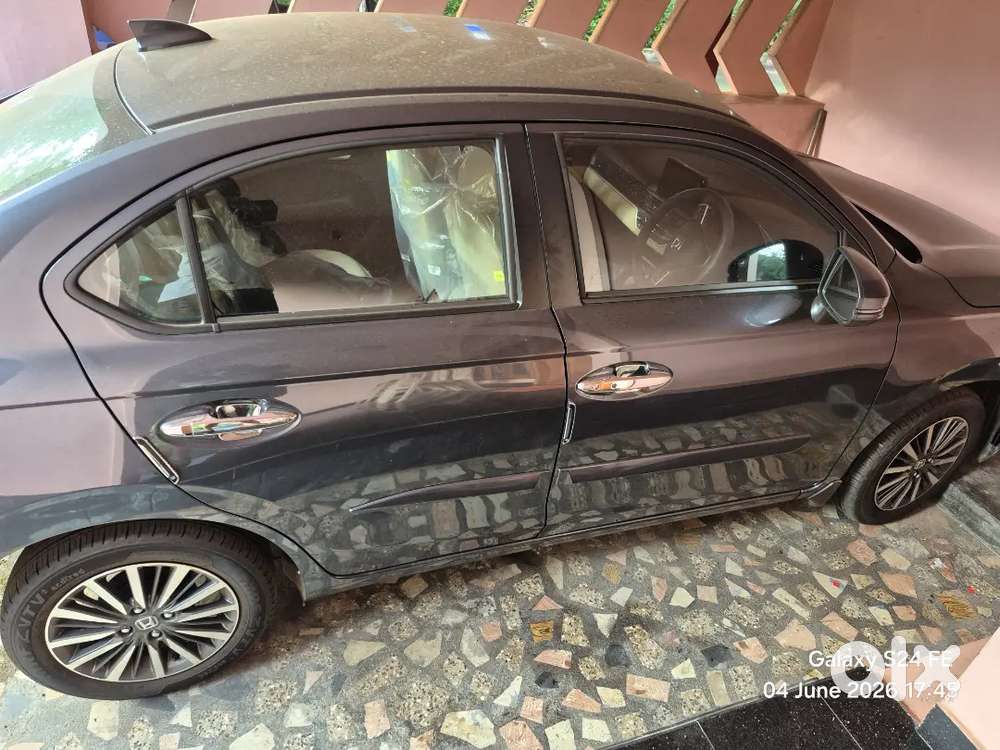 Amaze Nov 2025 Petrol 3000 Km Driven