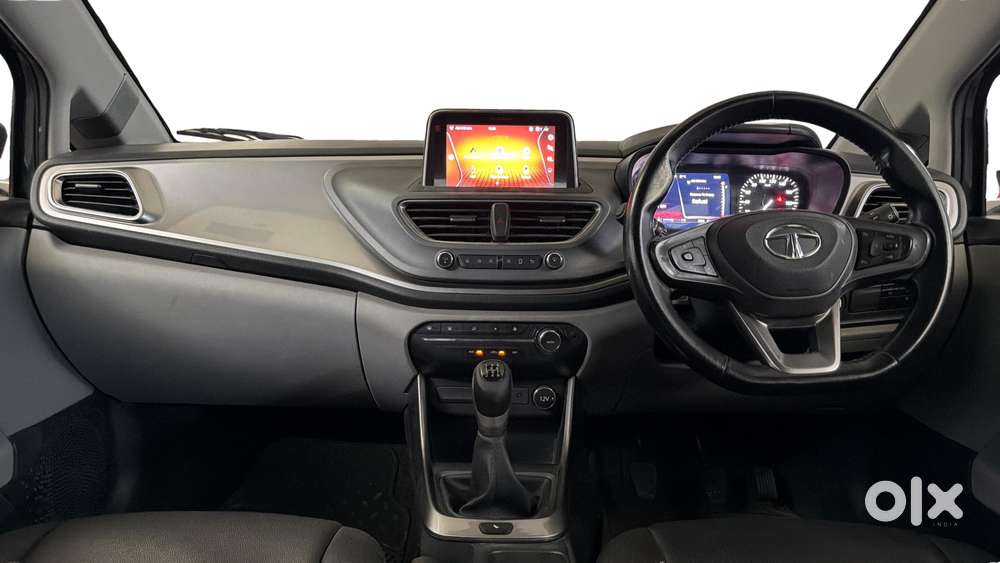 Tata Altroz Xz, 2021, Petrol
