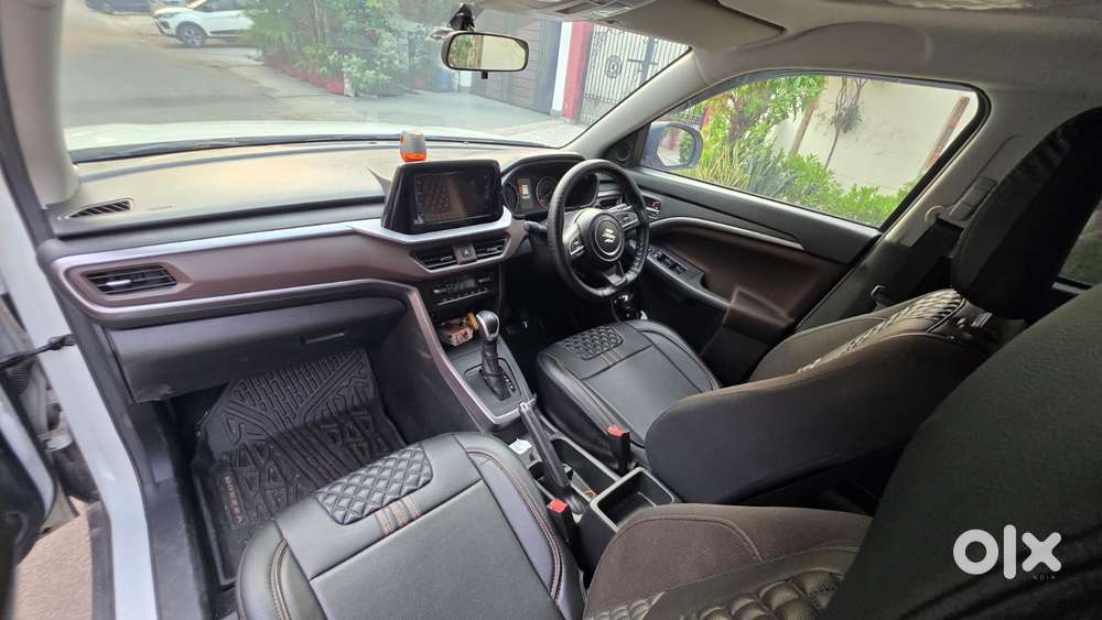 Maruti Suzuki Brezza 1.5 Zxi At Smart Hybrid, 2025, Petrol